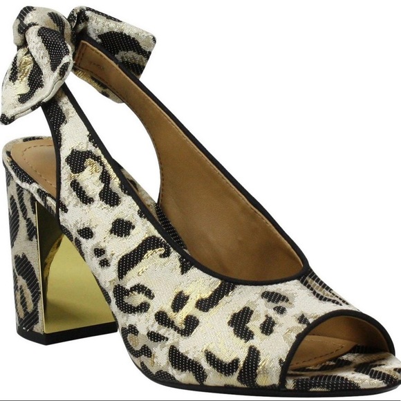 J. Renee Brietta Leopard Slingback Block Heels ๐ - Picture 1 of 16